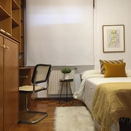 아파트 Pontevedra Centro Spacious 3Bedroom Apartment Beach & Golf *