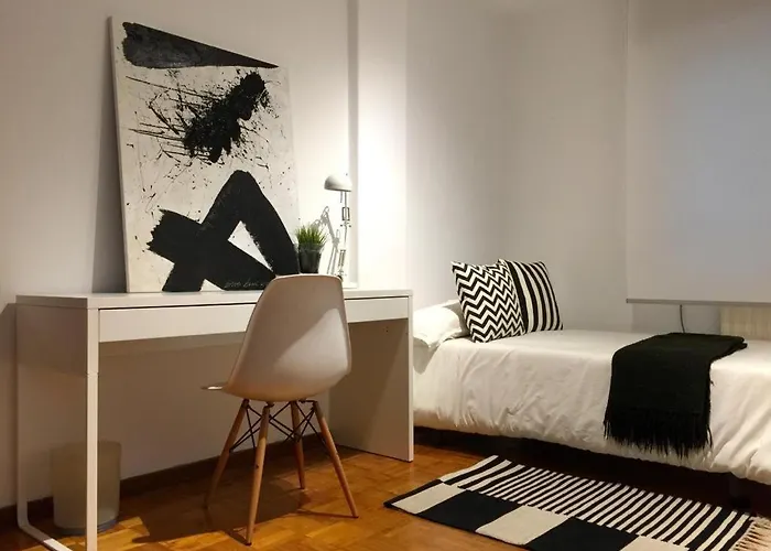 Апартаменты In Pontevedra's Downtown And Golf Понтеведра